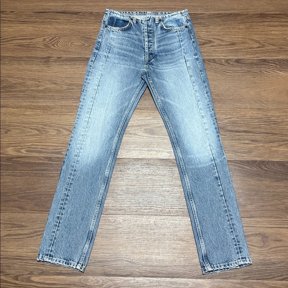 Zara Vintage Wash Straight Leg Jeans Light Blue Minimal Chic Denim